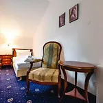 Historische Spitzgrundmuehle מלון