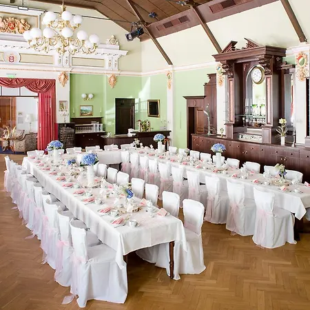 Historische Spitzgrundmuehle Hotell Coswig (Saxony)